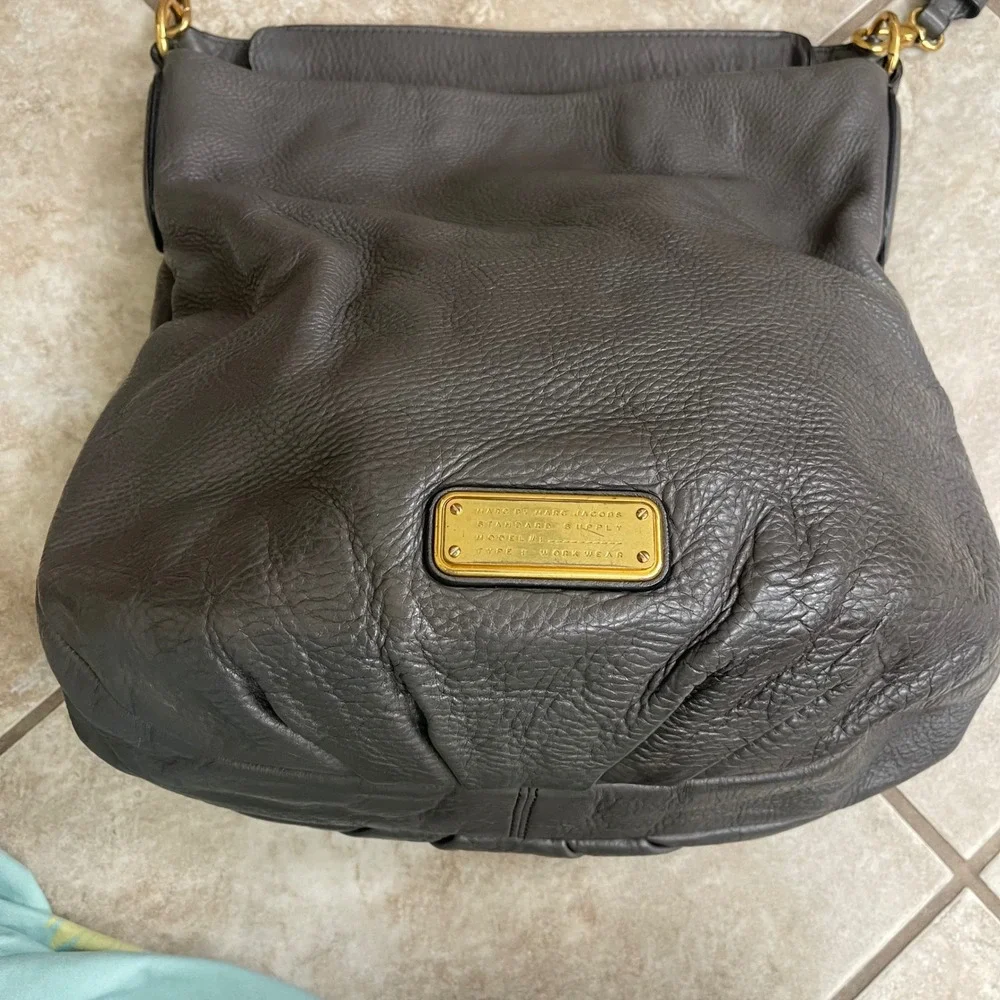 Marc by Marc Jacobs Classic Q hillier cowhide pebbled Leather Crossbody Hobo